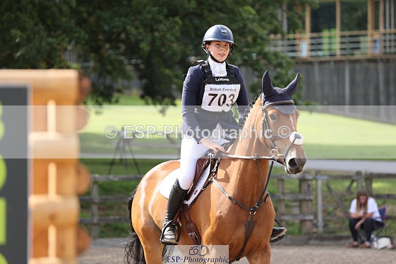 240804-161349-16748 - 703-Holly_Morris-ROYALE_LOUIS