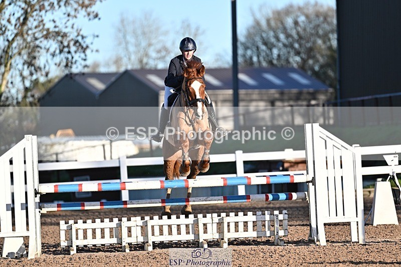 251203-095425-00033 - Cls 1 British Novice and 90cm Open