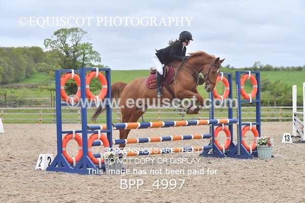 BPP_4997 - CLASS 24 SUN Senior BritiNovice/ 90cm Open