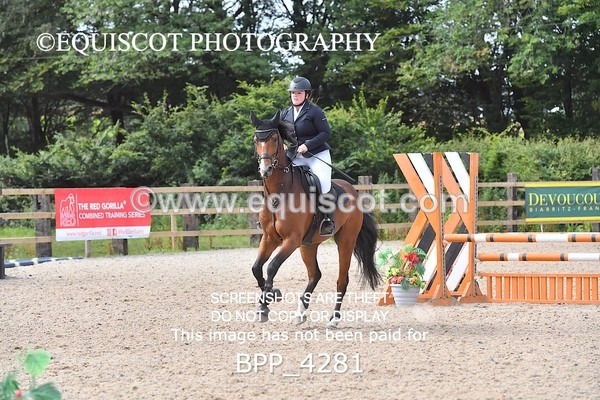BPP_4281 - CLASS 12 SUN Senior British Novice/ 90cm Open