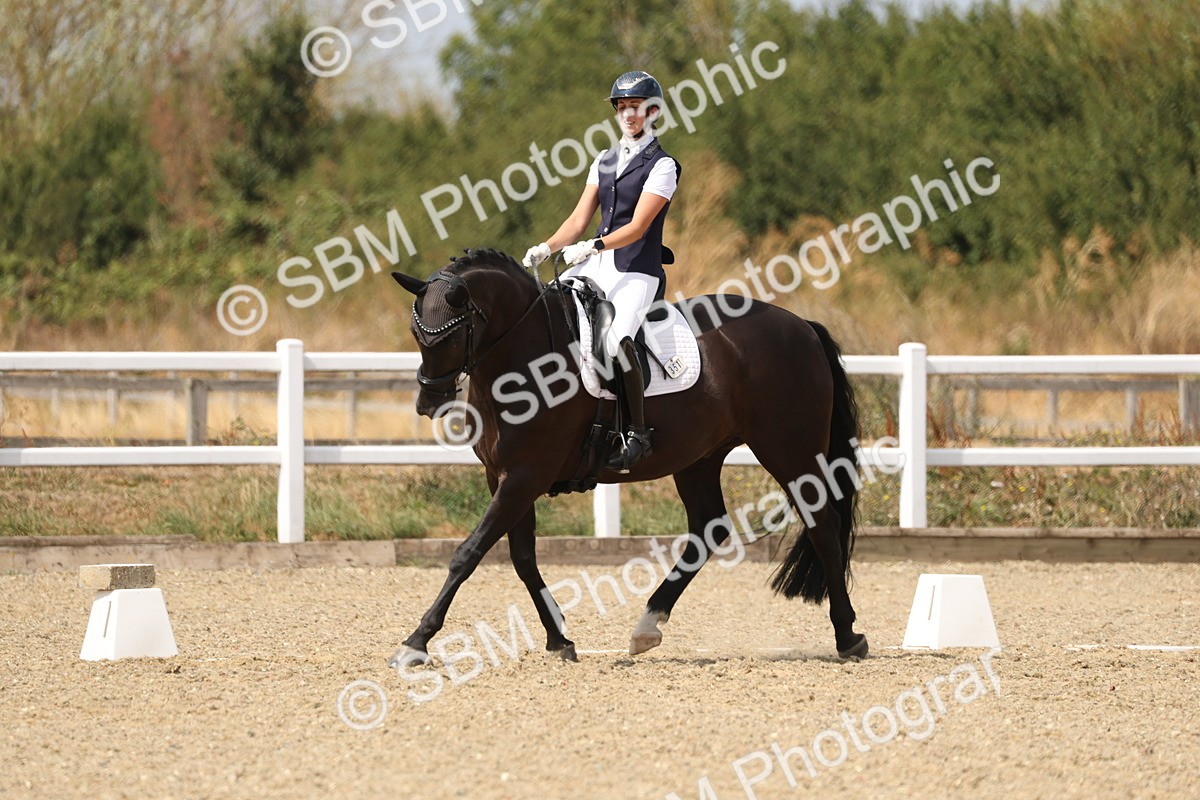 SBM_021928 - Class 22 - M5 Silver13.03.14.07