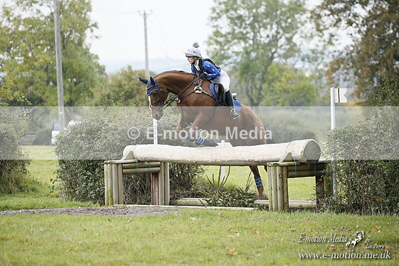 WWHT 181020 WWHT 181020 1890 - WWEC Open (1.00m)  18/10/20