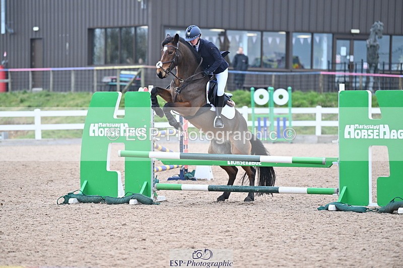 240128A-130459-01188 - Cls 5 Pony Foxhunter