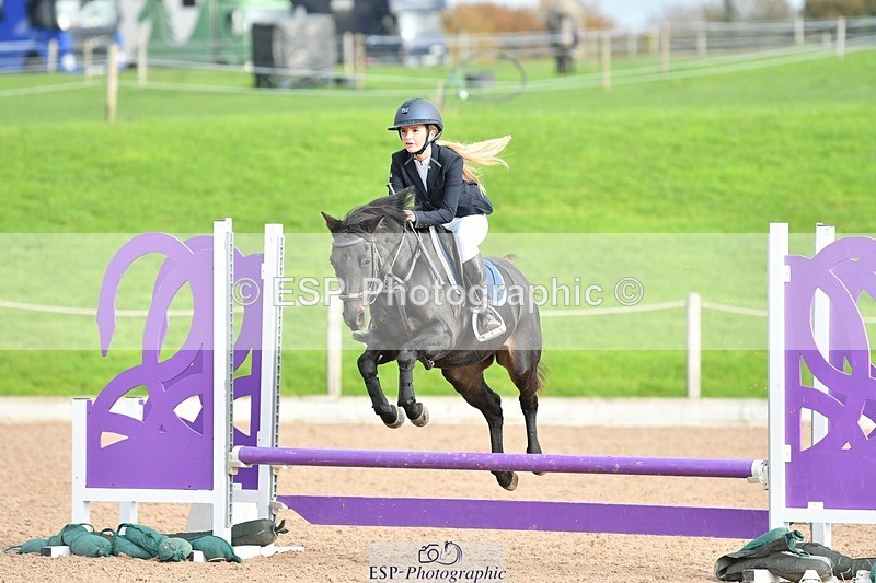 251026-100443-02030 - Cls 18+19+20 50cm Clear Round and 60cm Club and Schools