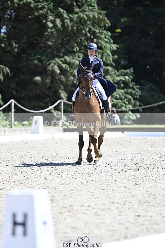 250522A-150224-03747 - D-402-Isabelle.Cook-CYMOON.F.Z