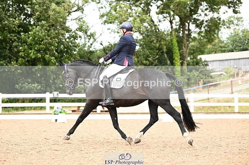 240815A-145620-02120 - 171-Martyn.Humphrey-Isabeau.May