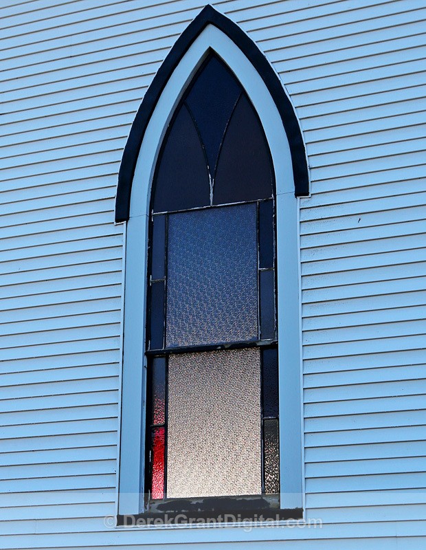 Riverside-Albert Baptist Church Stained Glass Window - Churches of New Brunswick