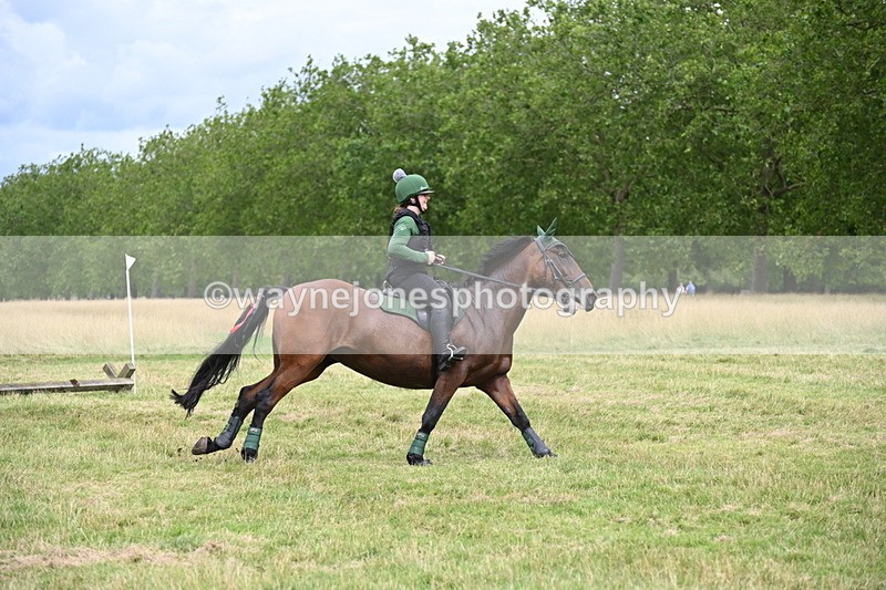 WJ6_4574 - Time at Jump 13:04 to 13:34