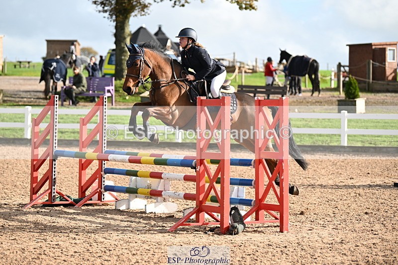 241026A-114801-00787 - SAT Cls 8 Pony Discovery and 90cm Open