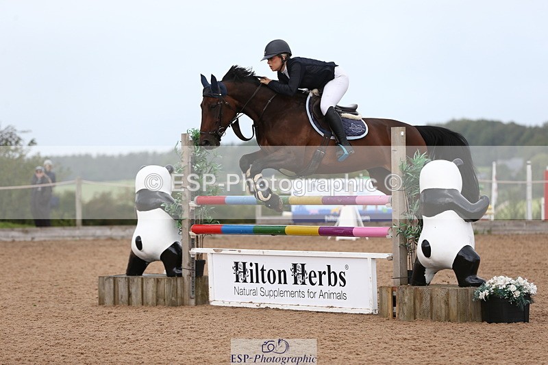 230812A-121202-08801 - Cls 32 Foxhunter