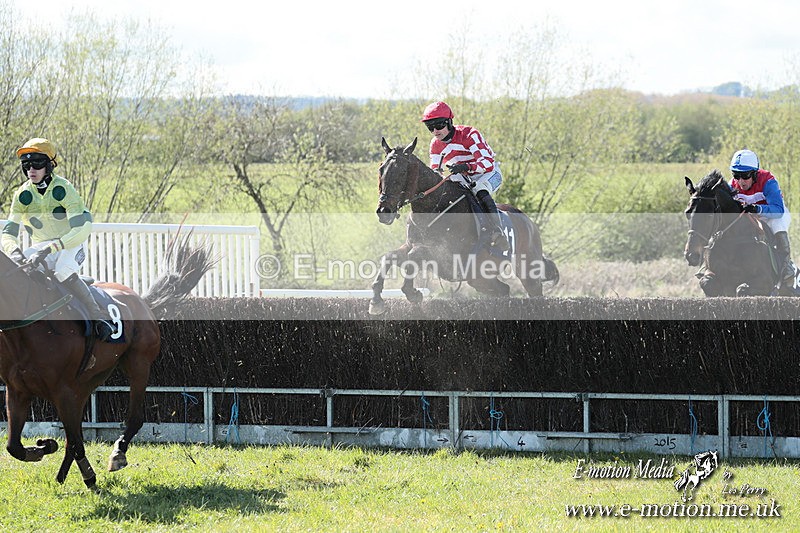 PtP 210425  993 - Paxford Races Easter Monday 21/04/25
