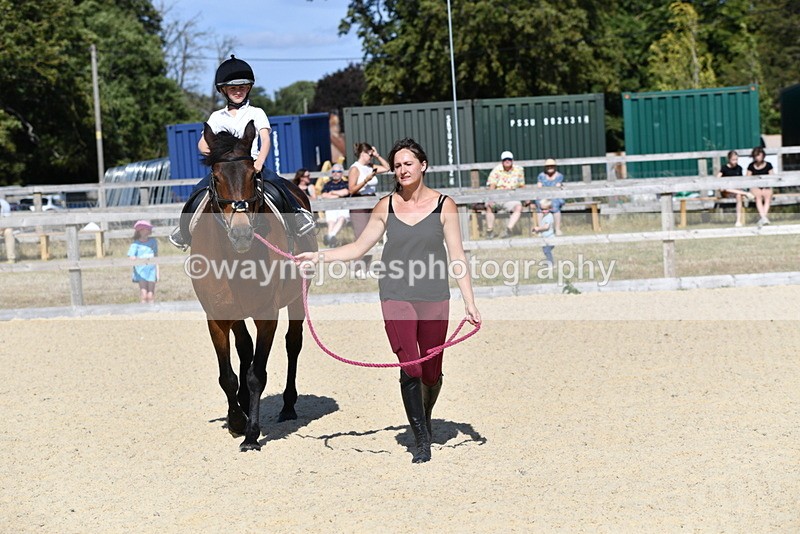 WJ5_5365 - Poles on the Floor