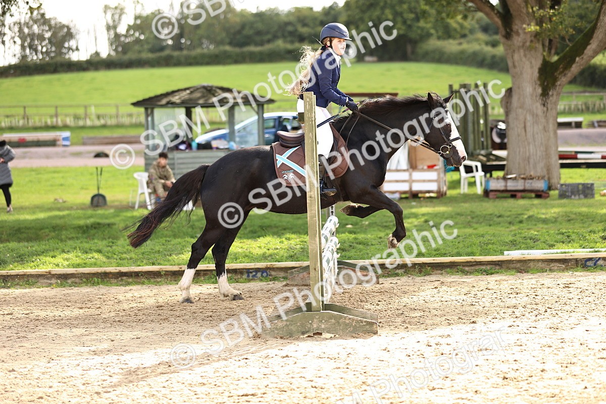 SBM_47951 - J9 - Junior Pony 70cm Championship