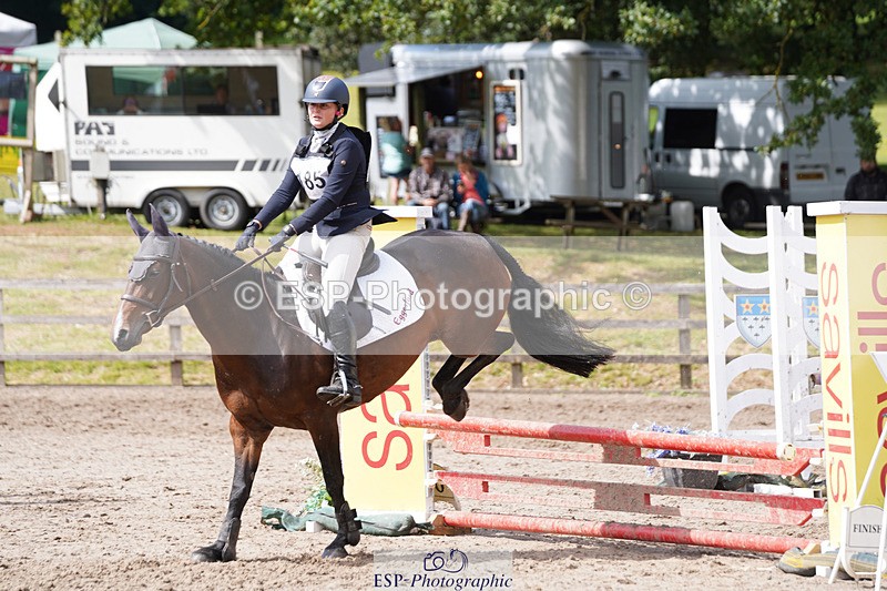 240824X-124128-24229 - 80cm Round 1 12.00 to 13.00