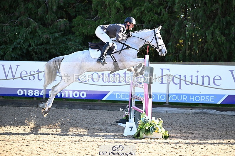 251024A-111250-06734 - B-164-Daniel.Sibley