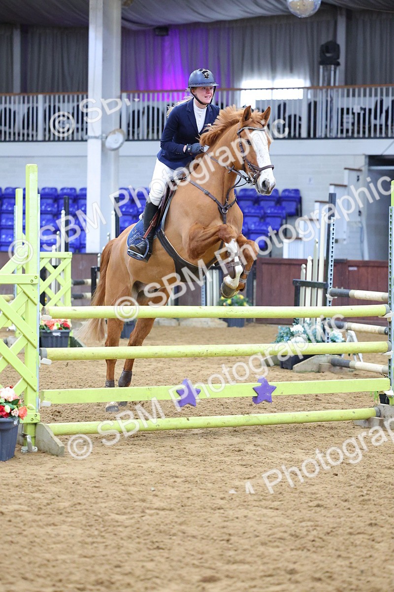 SBM_010143 - Class 21 - Nupafeed Supplements Senior Discovery/ 1m Open - First Round (1.00m)