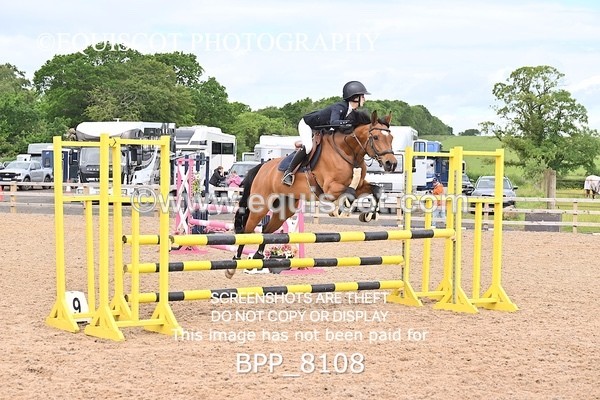 BPP_8108 - CLASS 11 SUN Senior BritiNovice/ 90cm Open