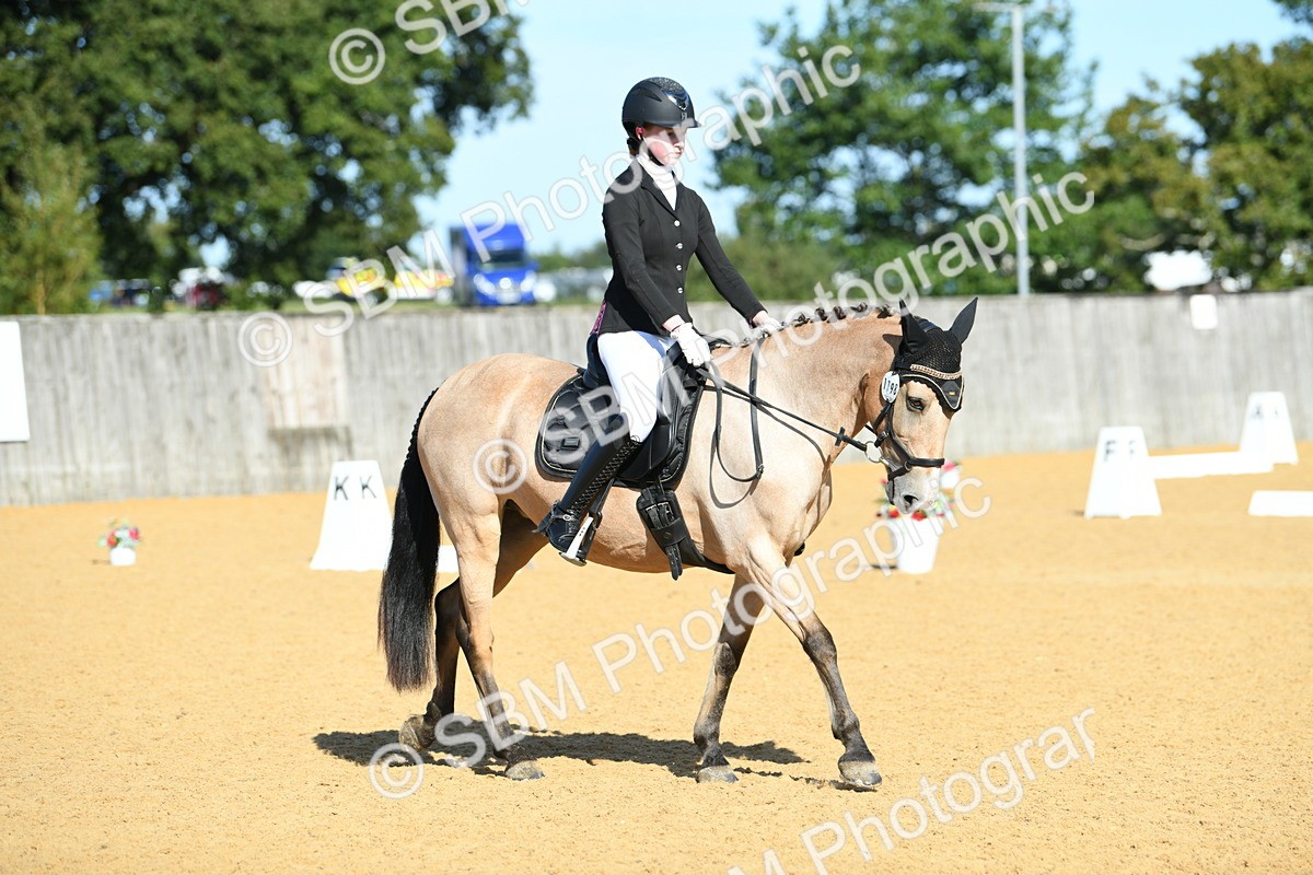 SBM_17894 - D4 - Small Tour Championship - Intro B