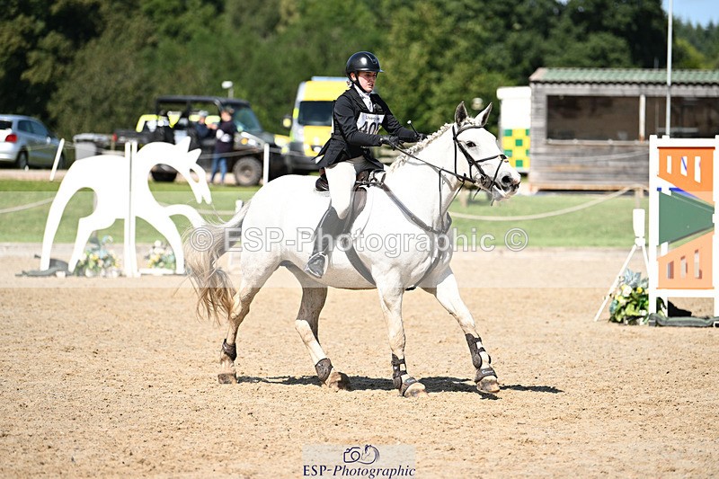 240824X-133943-29035 - 80cm Round 2 13.30 to 14.30