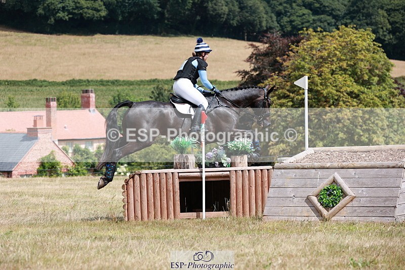 250802A-130351-04250 - A-034-Annastasia.Cross-KENNDALE