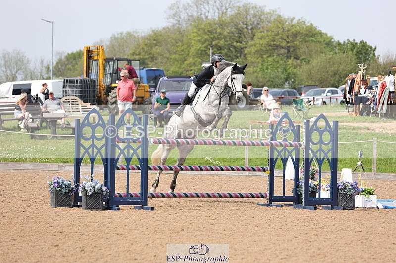 240511A-155105-14832 - Cls 36 National 1.30m Open