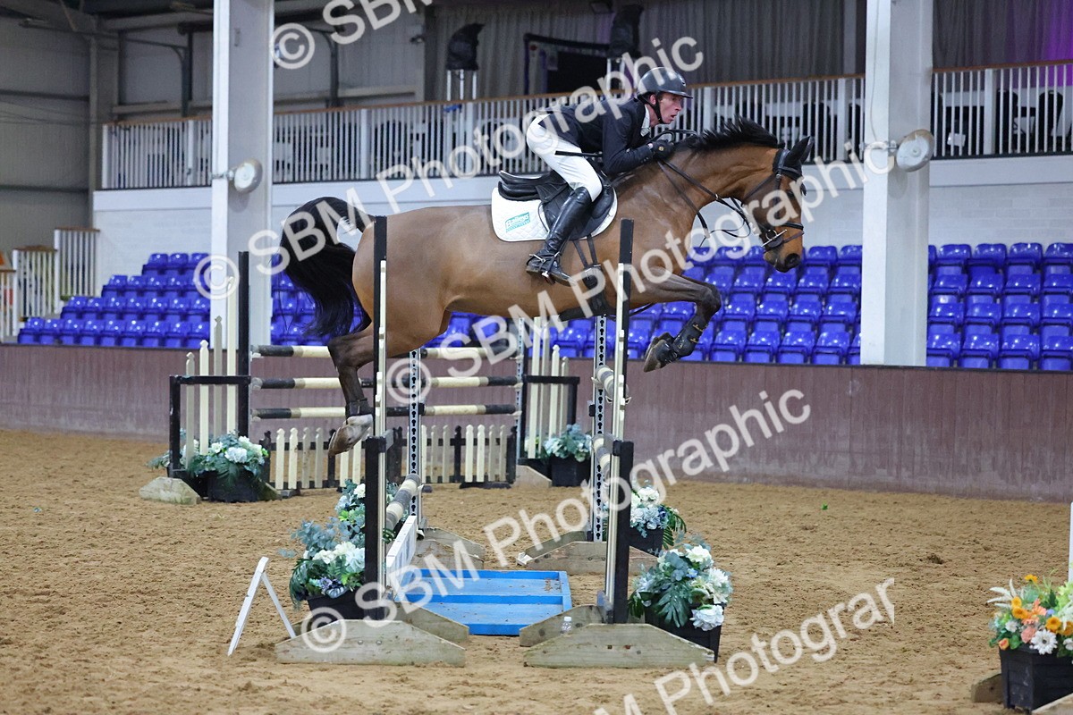 1I0A5539 - Class 10 - Redpost Equestrian Senior Foxhunter/ 1.20m Open