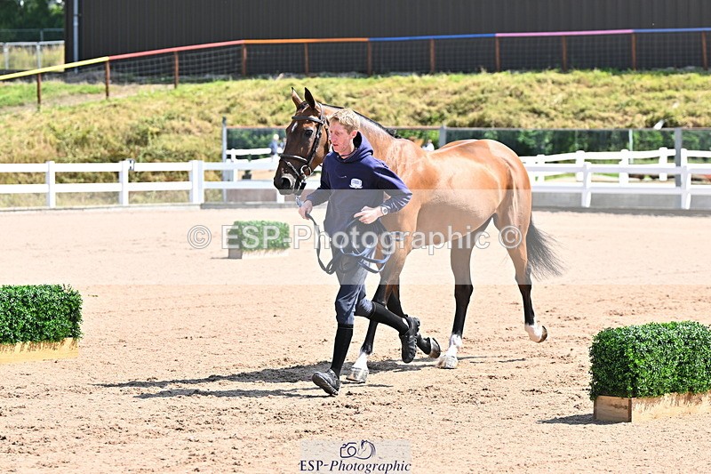 240718A-105238-00960 - Trot Up 11am to 12pm