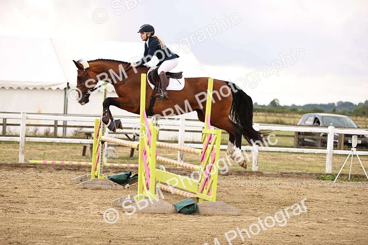 SBM_026407 - Class 12 - Amateur Championship Qualifier 1.05m