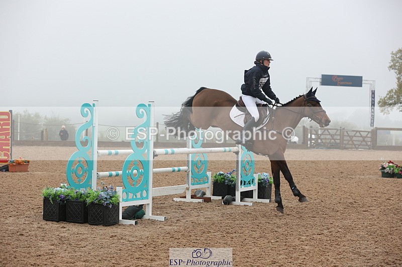 250418-154025-06244 - 355-Xanthe.Baylis-MONBEG.BY.MAGIC