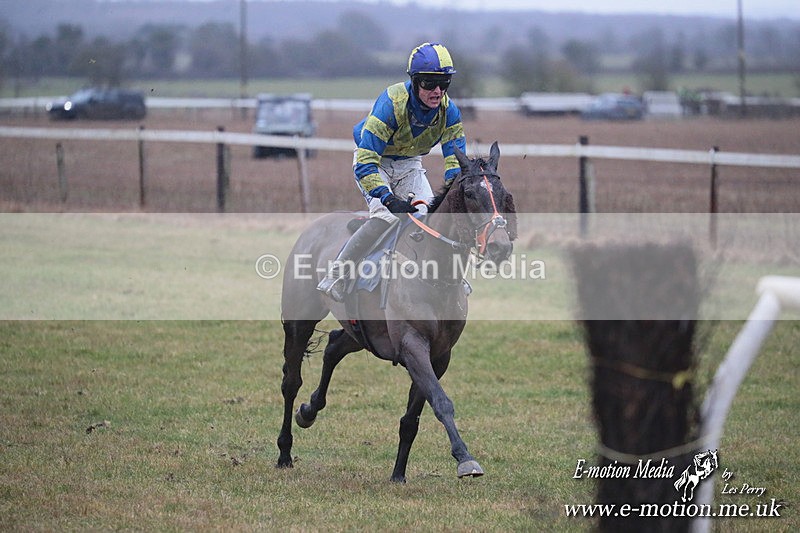 PtP 260125 346 - Cocklebarrow Point-to-Point racing with the Heythrop Hunt 26/01/25