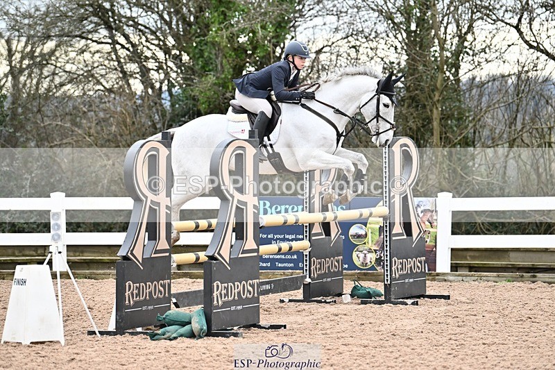 250112-114837-01148 - Cls 19 Snr 1.05m Open