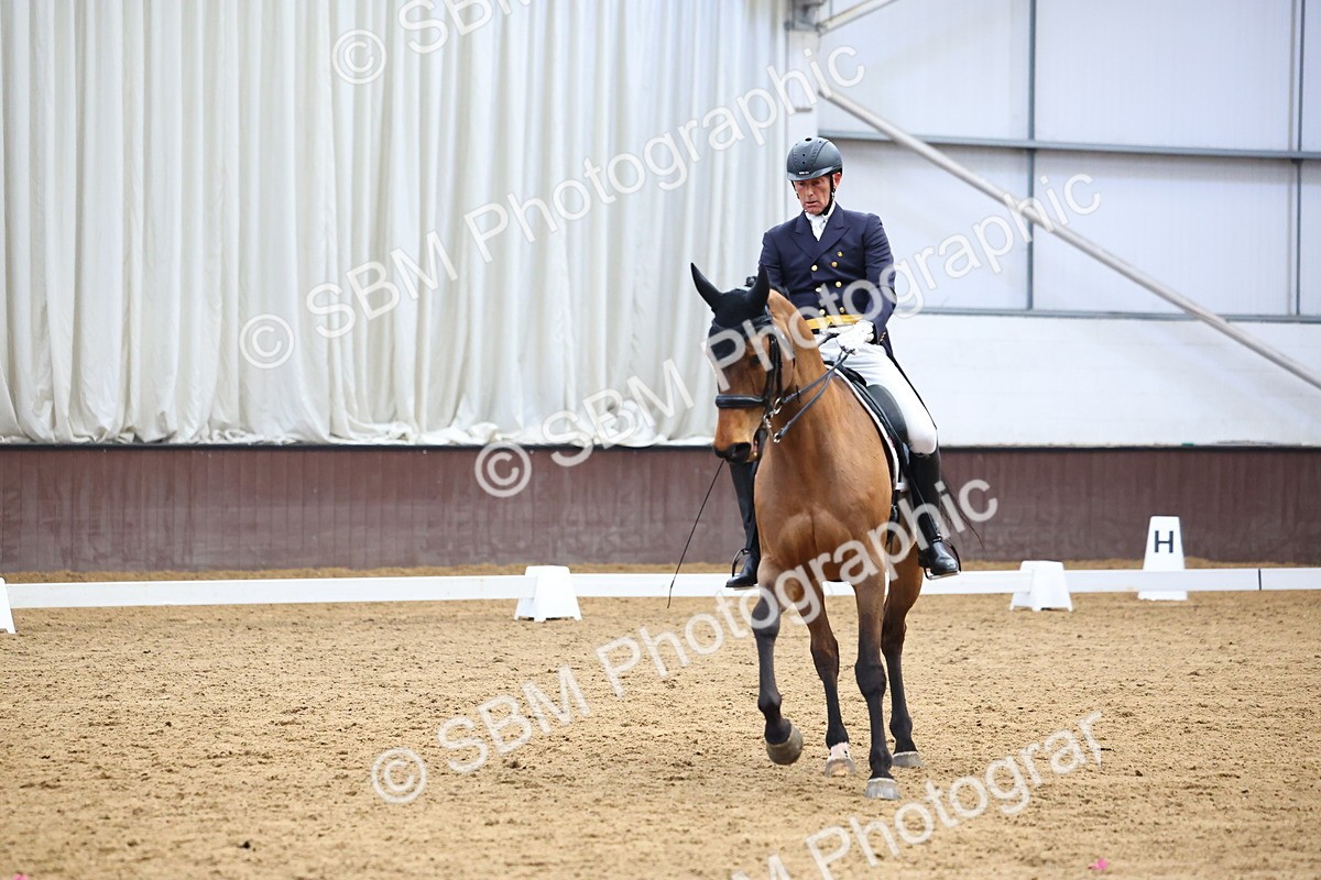 SBM_008219 - Class 32 - FEI intermediate II