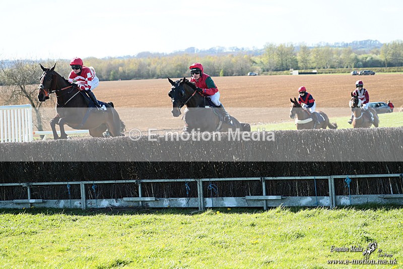 PtP 060426 526 - Paxford Races North Cotswold Easter Mon 06/04/26