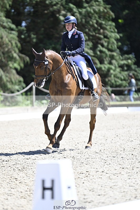 250522A-150440-03763 - D-402-Isabelle.Cook-CYMOON.F.Z