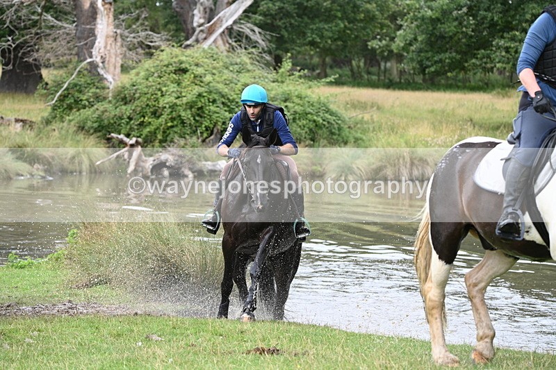 WJ7_2941 - Time at Water 11:37 to 12:13