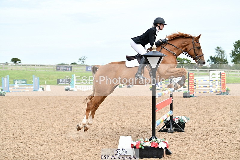 240915A-165326-11135 - Cls 30 Snr Foxhunter