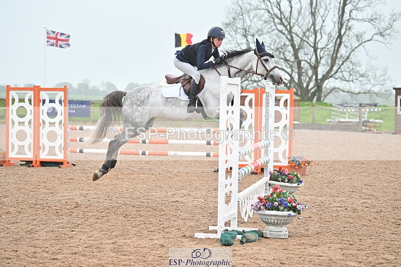 240505A-122631-05063 - Cls 4 Blue Chip Pony Newcomers & 1m Open