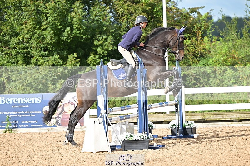 240912A-100550-00893 - Cls 8 Snr British Novice and 90cm Open