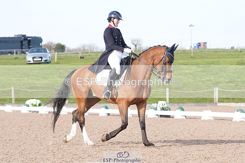 250404-172024-07929 - 147-Anna.Jesty-Grolschstar