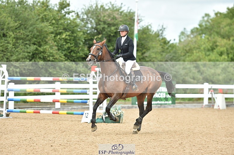 230723A-130926-12006 - Cls 24, 1 Star Gold 1.30m