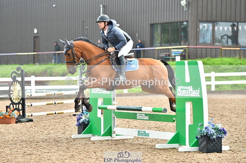 230812A-090240-07534 - Cls 25 A&B Brit nov & 90 Open