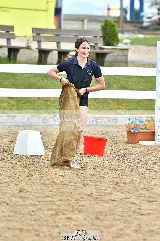 230609A-181618-02161 - Jolly Jumps Ride and Run