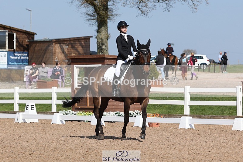 250404-150505-07025 - 122-Marie-Ayesha.Barilits-Gupta-Waverley.Furst.Dance