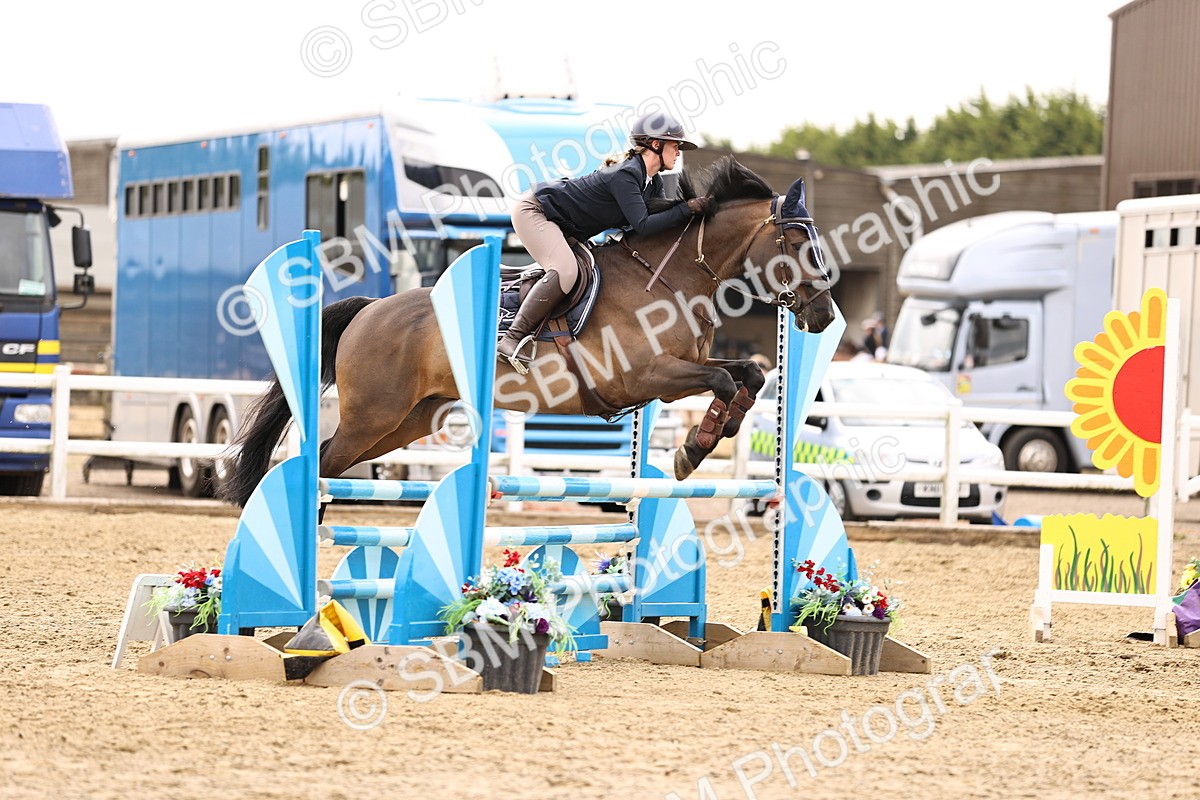SBM_013006 - Class 13 - Senior British Novice - 90cm Open
