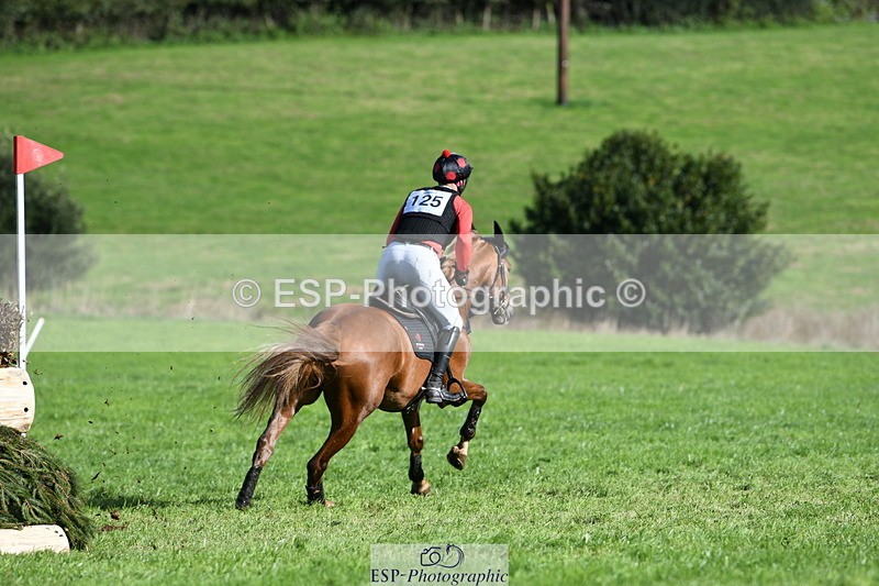 251024A-121437-09232 - B-125-Ben.Edwards