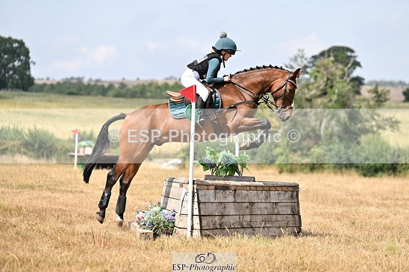 250824A-131744-37030 - 2035-Scarlet.Rosedale-Leith.Fandango