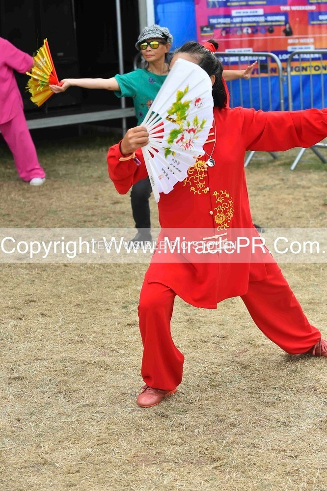 SH4_1610 - Tai Chi with Lisa Kay.