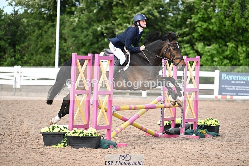 250504-105805-02238 - Cls 15+16 Club and Schools 70cm