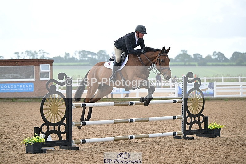 240912A-111025-01114 - Cls 9 Snr Discovery and 1m Open