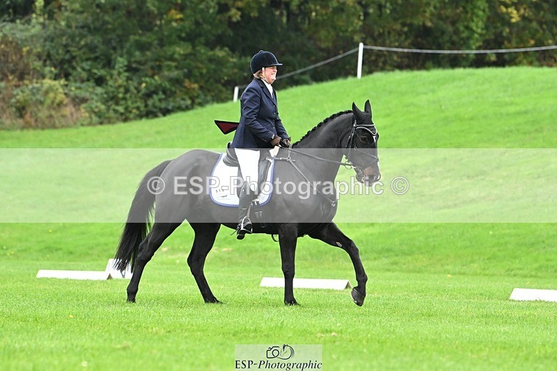 241024-122611-03398 - 514-Georgina.Owen-BARATHEON